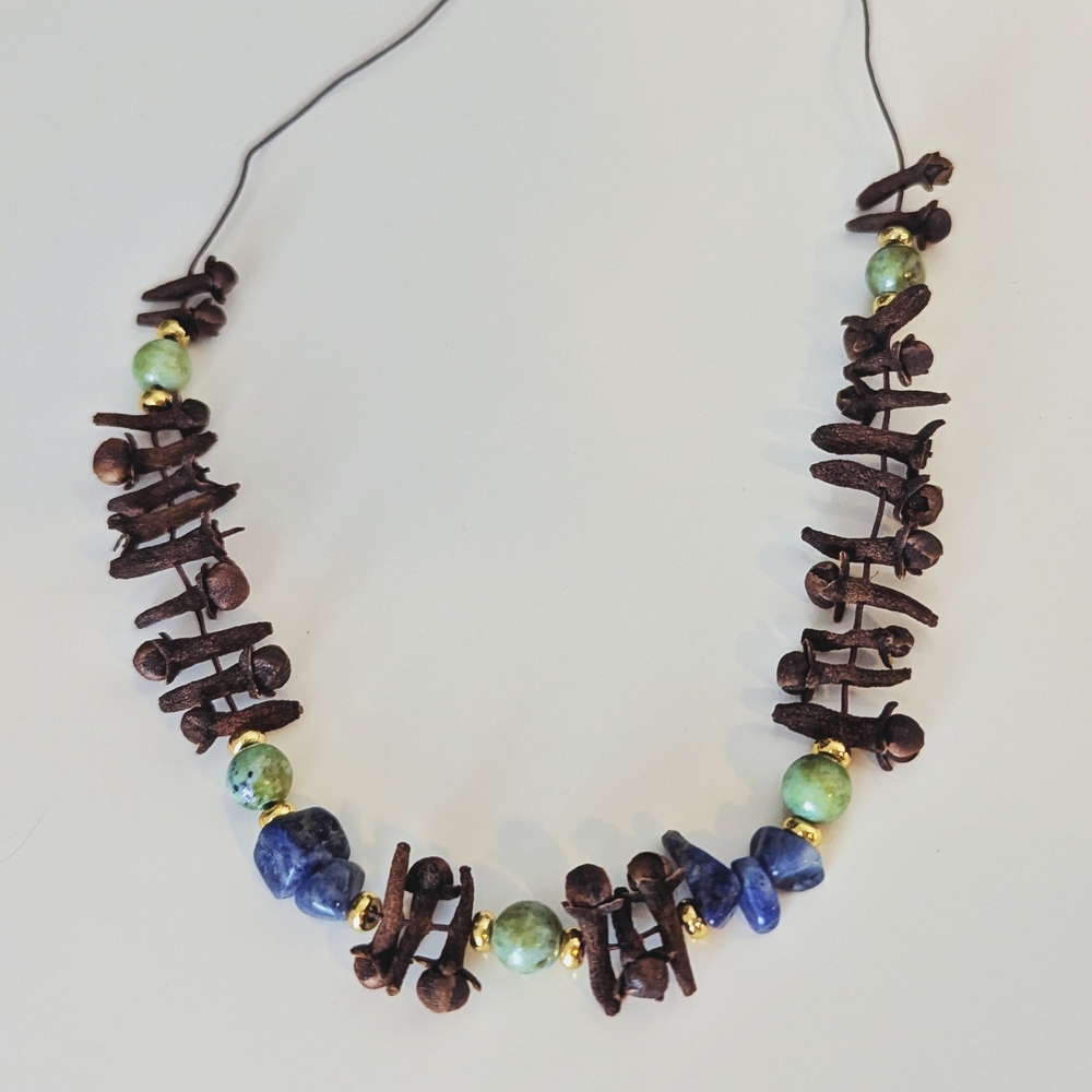 Clove (قرنفل) Talisman Necklace – Lapis Lazuli